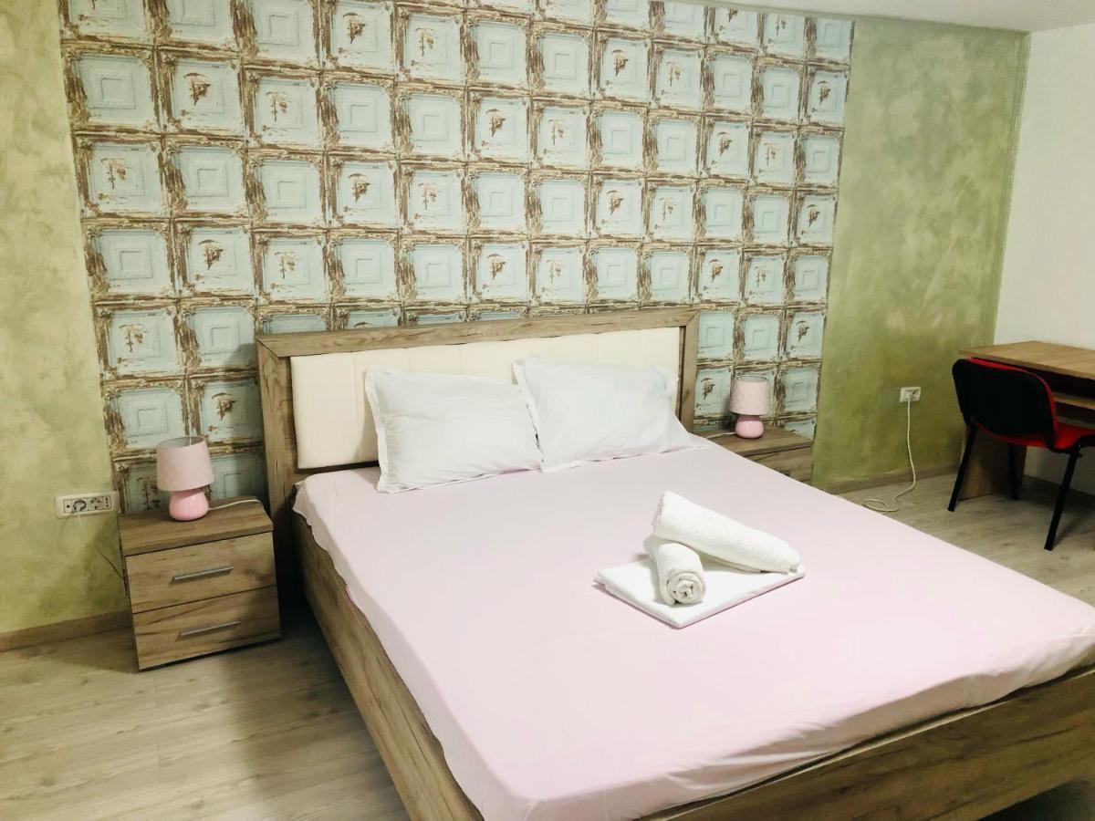 Central Park - Big Apartment - 3 Rooms - Free Parking T5 Temeşvar Dış mekan fotoğraf