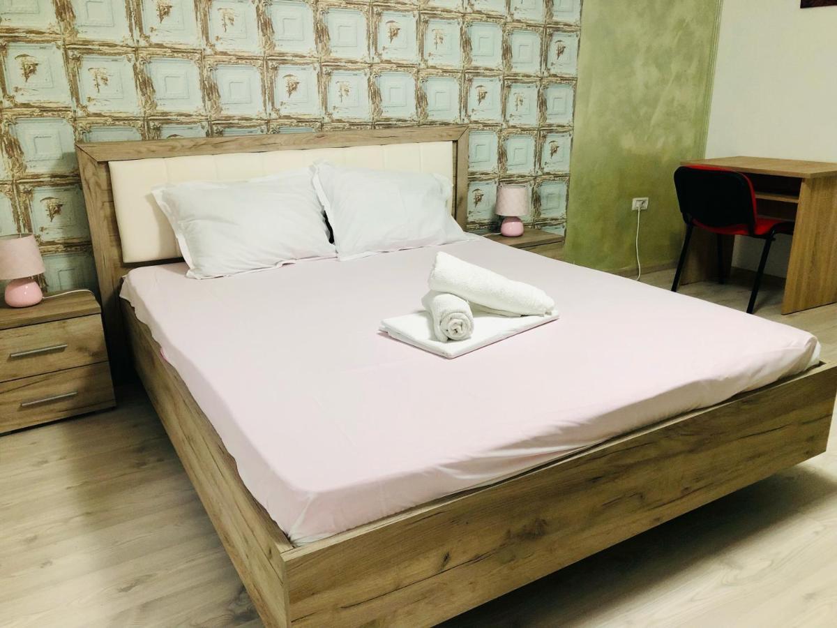 Central Park - Big Apartment - 3 Rooms - Free Parking T5 Temeşvar Dış mekan fotoğraf